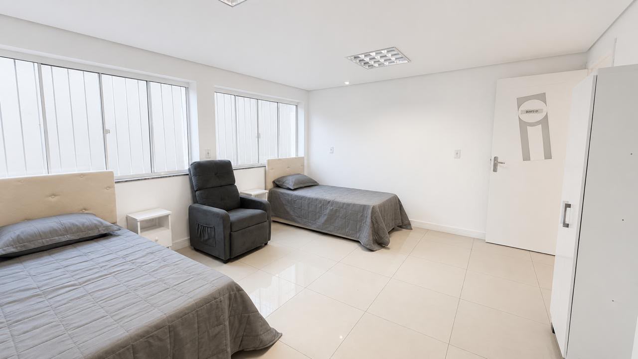 Quarto semi privativo